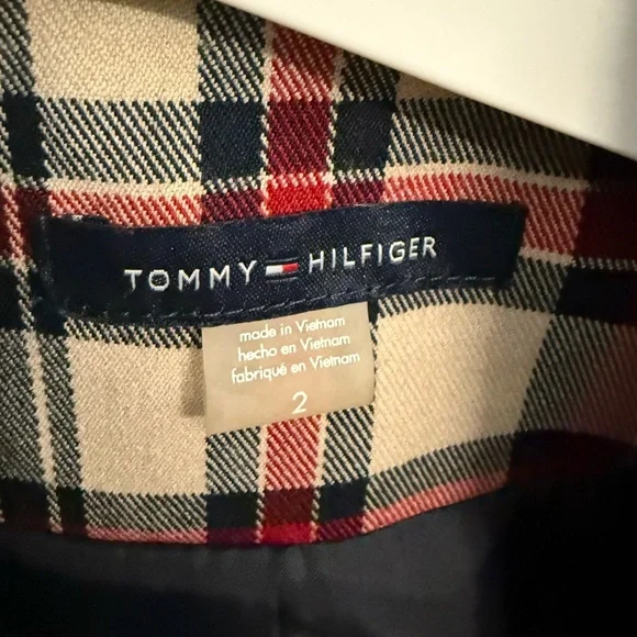 Tommy Hilfiger Women's Blazer Sz. 2 - Picture 2 of 8